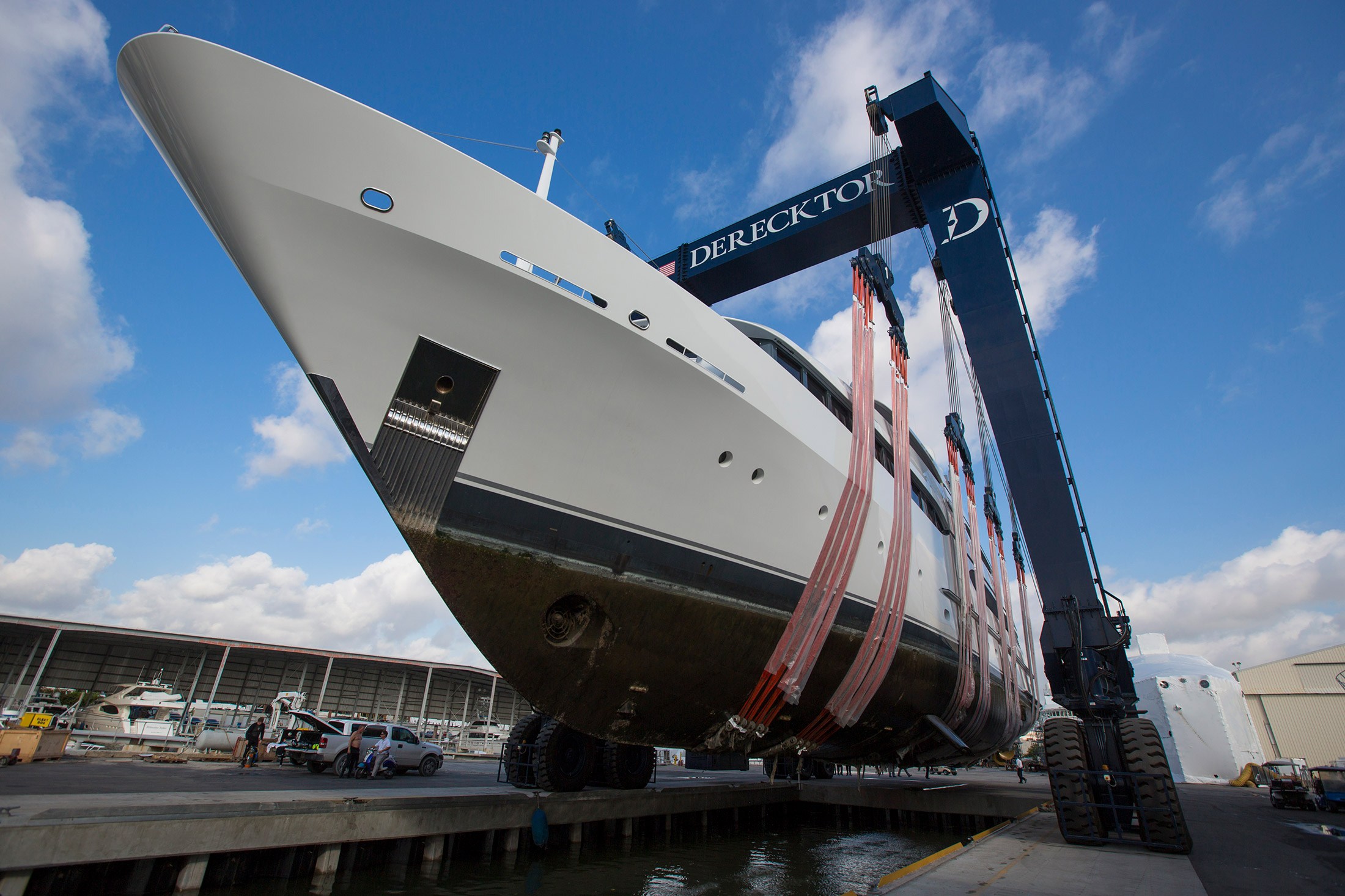 sky ocean yacht refit & repair s.l